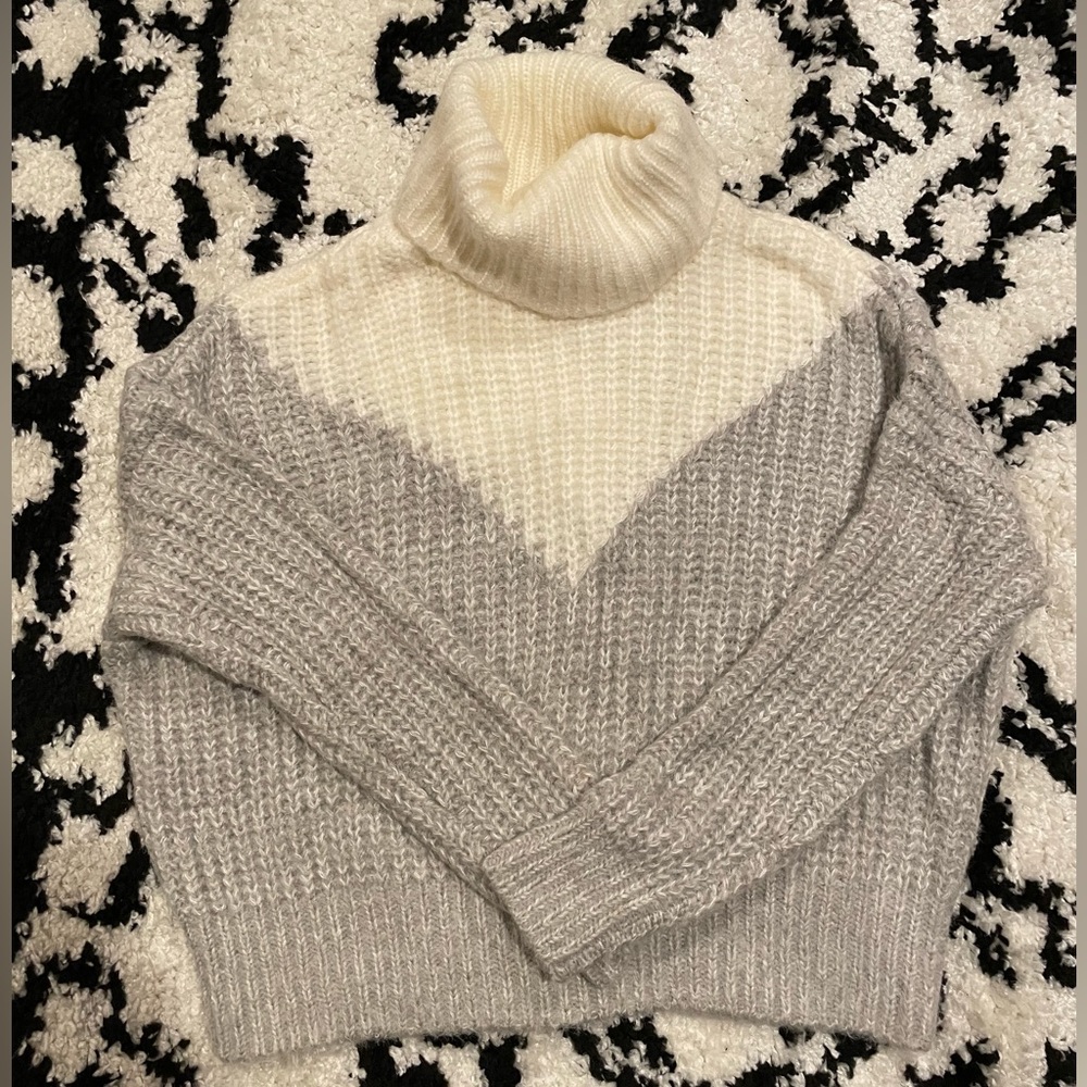 Gray and off white knit sweater